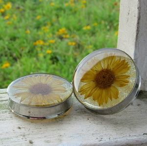 2" (51mm) Double Flared Sunflower Plugs